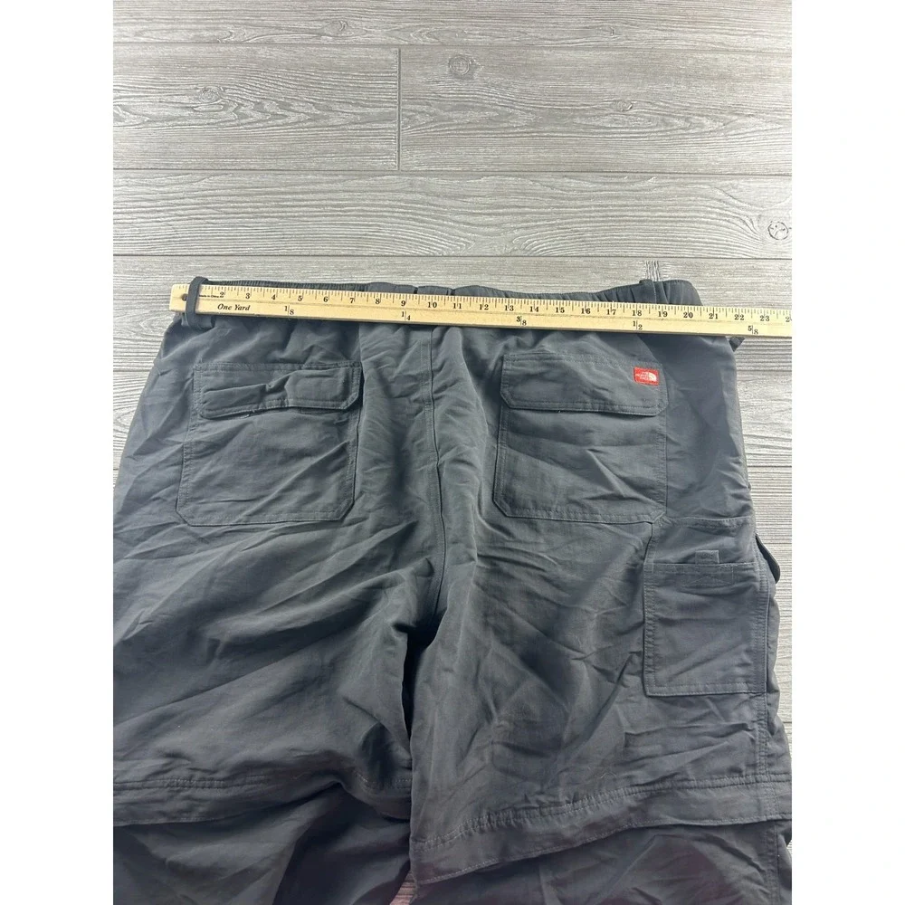 North Face Pants Mens XXL Gray Convertible Shorts Cargo Hiking Trail Camping